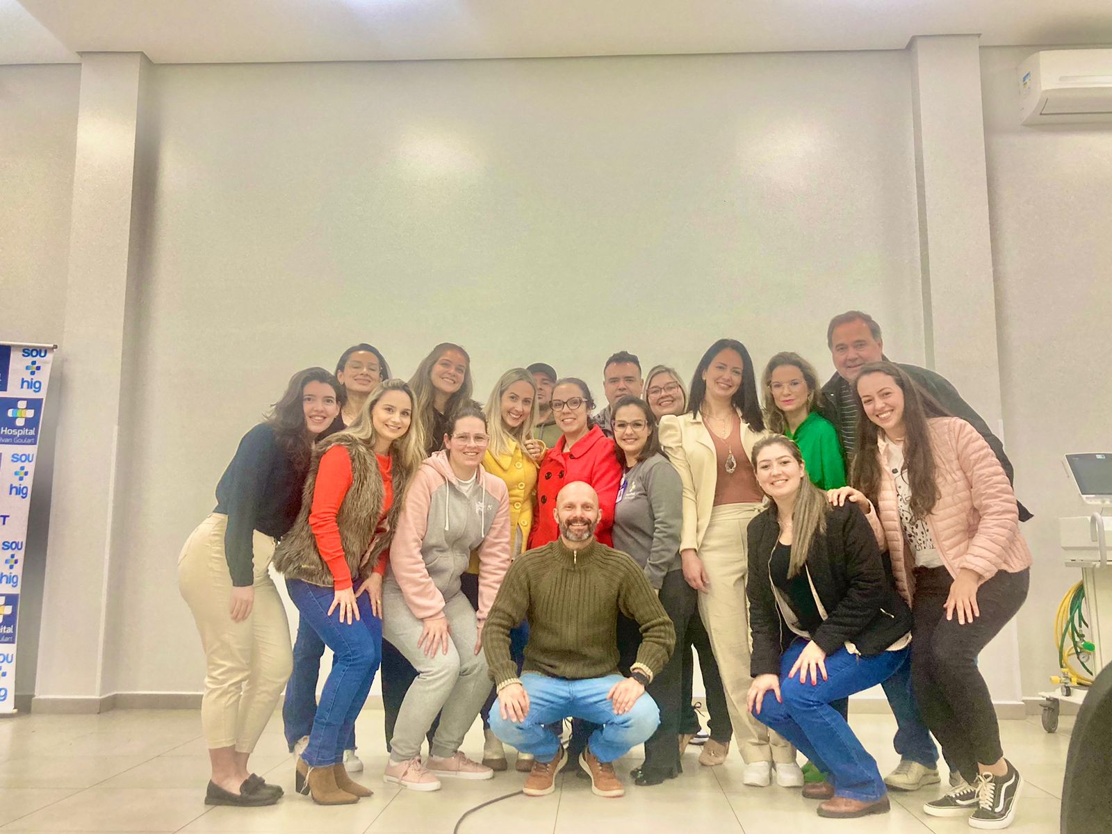 HIG ORGANIZA CURSO DE VENTILAÇÃO MEC NICA EM ADULTOS